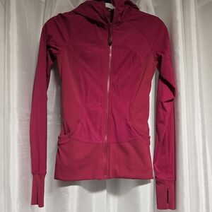 Size 4 Lululemon In Flux Reversible Hooded Jacket In Berry Rumble